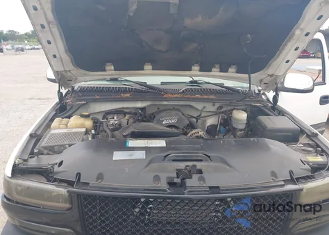 2000 Chevrolet Silverado 2500 Ls из США, поврежденный, VIN 1GCGK29U5YE299414